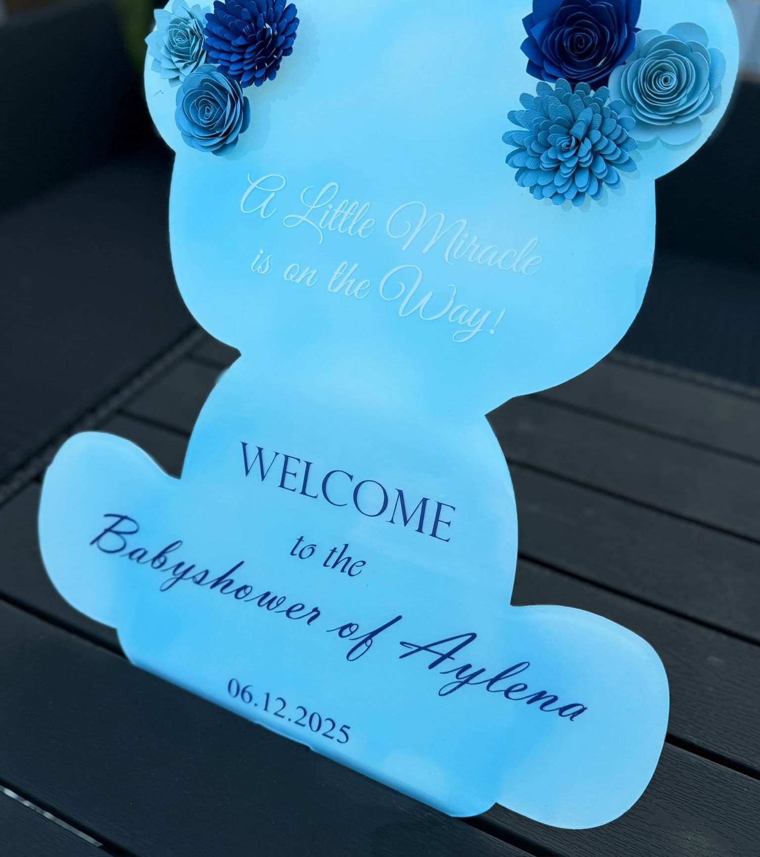 Acryl welkomstbord met blauwe beer decoratie