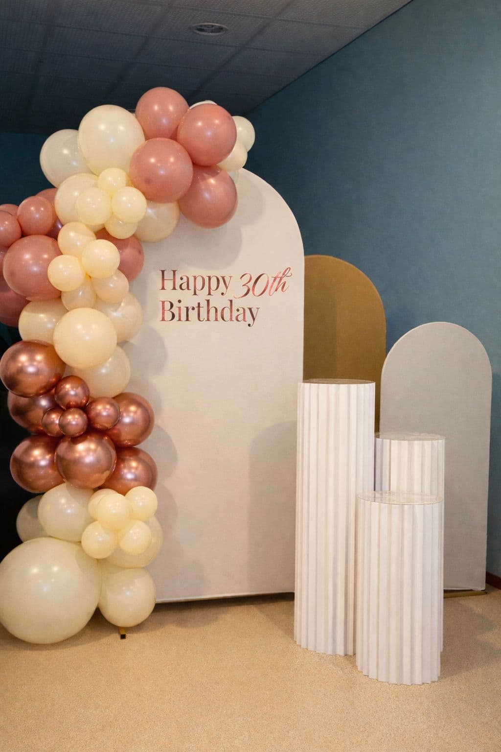 Ballonnenboog met persoonlijke decoratie